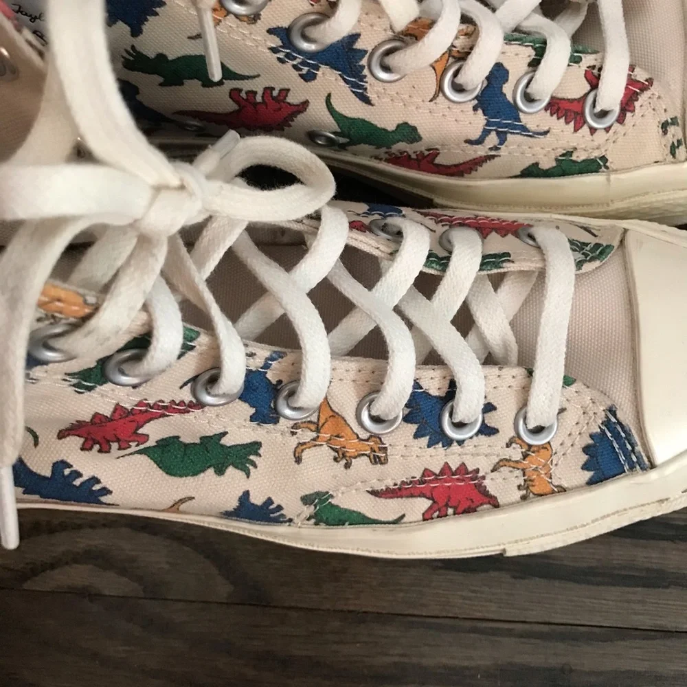 Dinosaur print high top Converse - Picture 7 of 7
